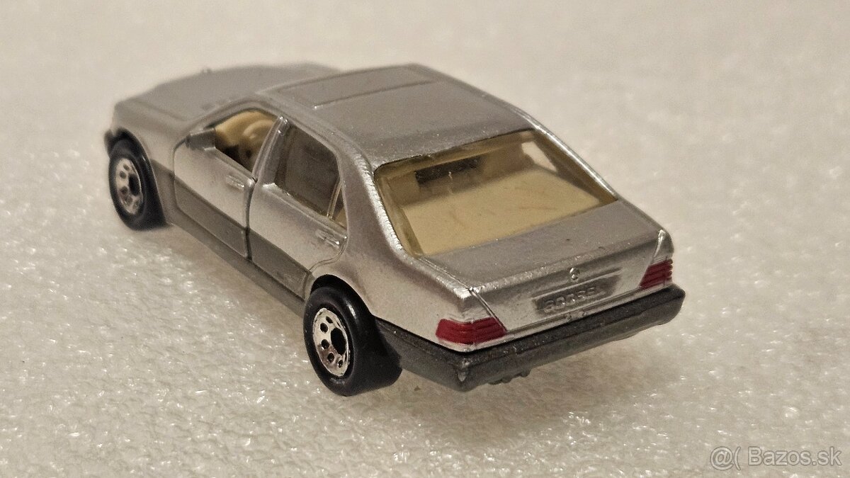 Matchbox Mercedes Benz 600SEL - 5