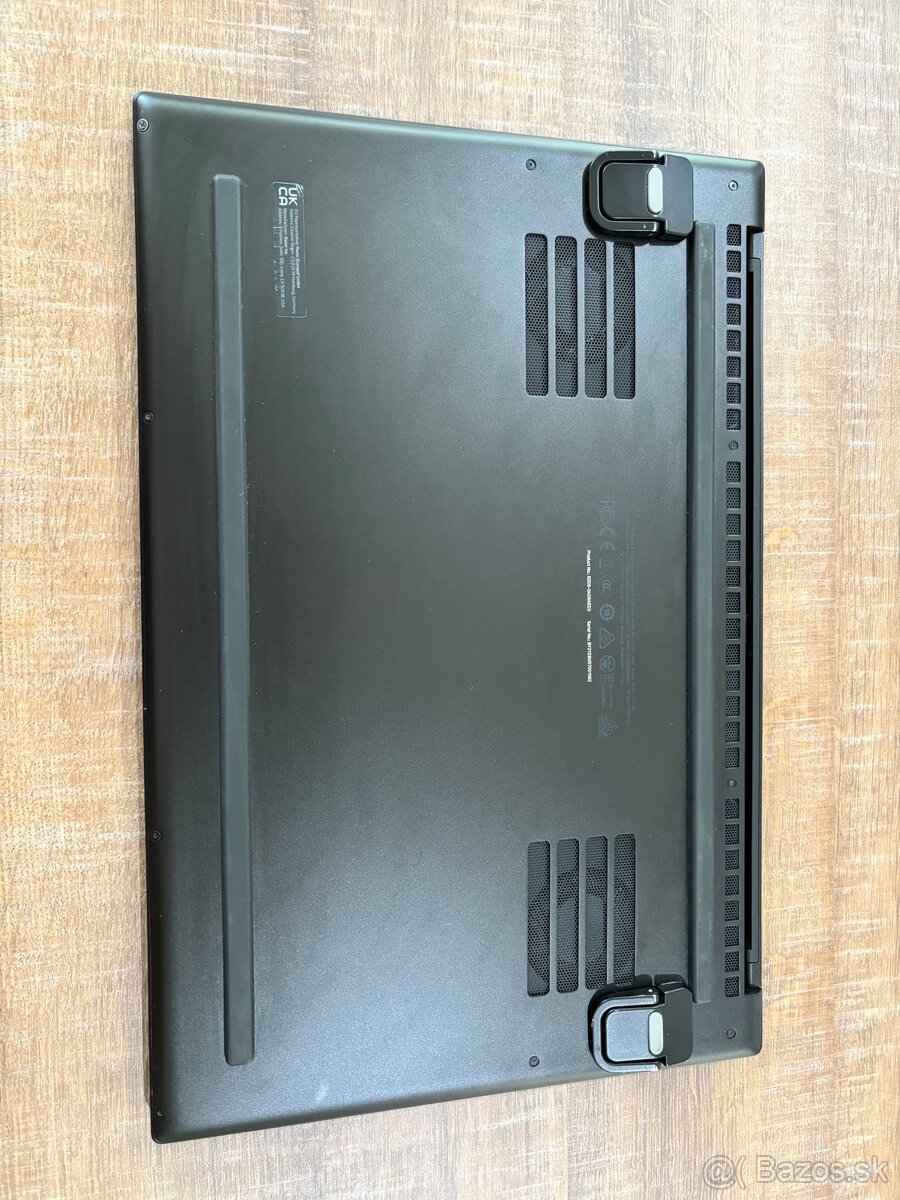 Razer Blade 15” Advanced 2021 - super stav - 5