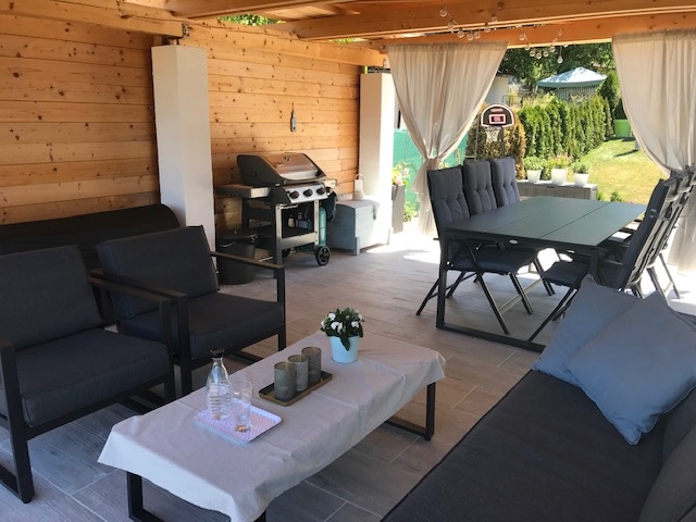 EXKLUZÍVNE na PREDAJ rodinný dom s veľkorysým pozemkom - 5