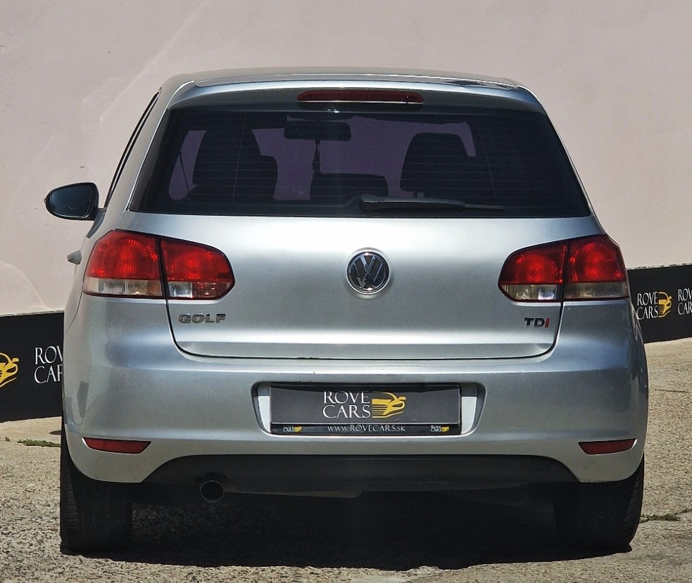 Volkswagen Golf 1.6 TDI Trendline - 5