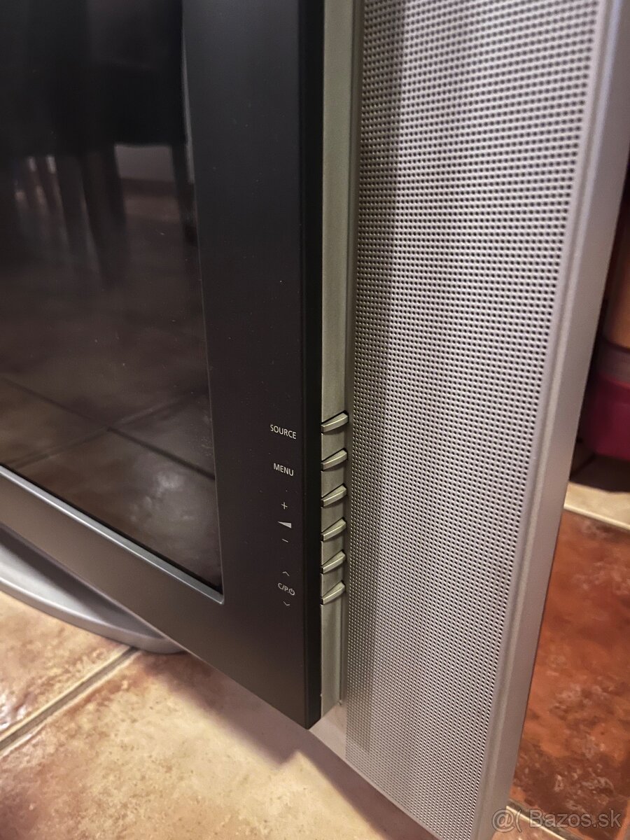 Darujem funkcnu TV samsung - 5