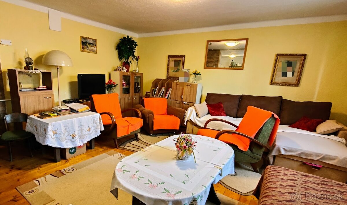 Uhorské: Dom s Príbehom, Charizmou a krásnym Pozemkom - 5