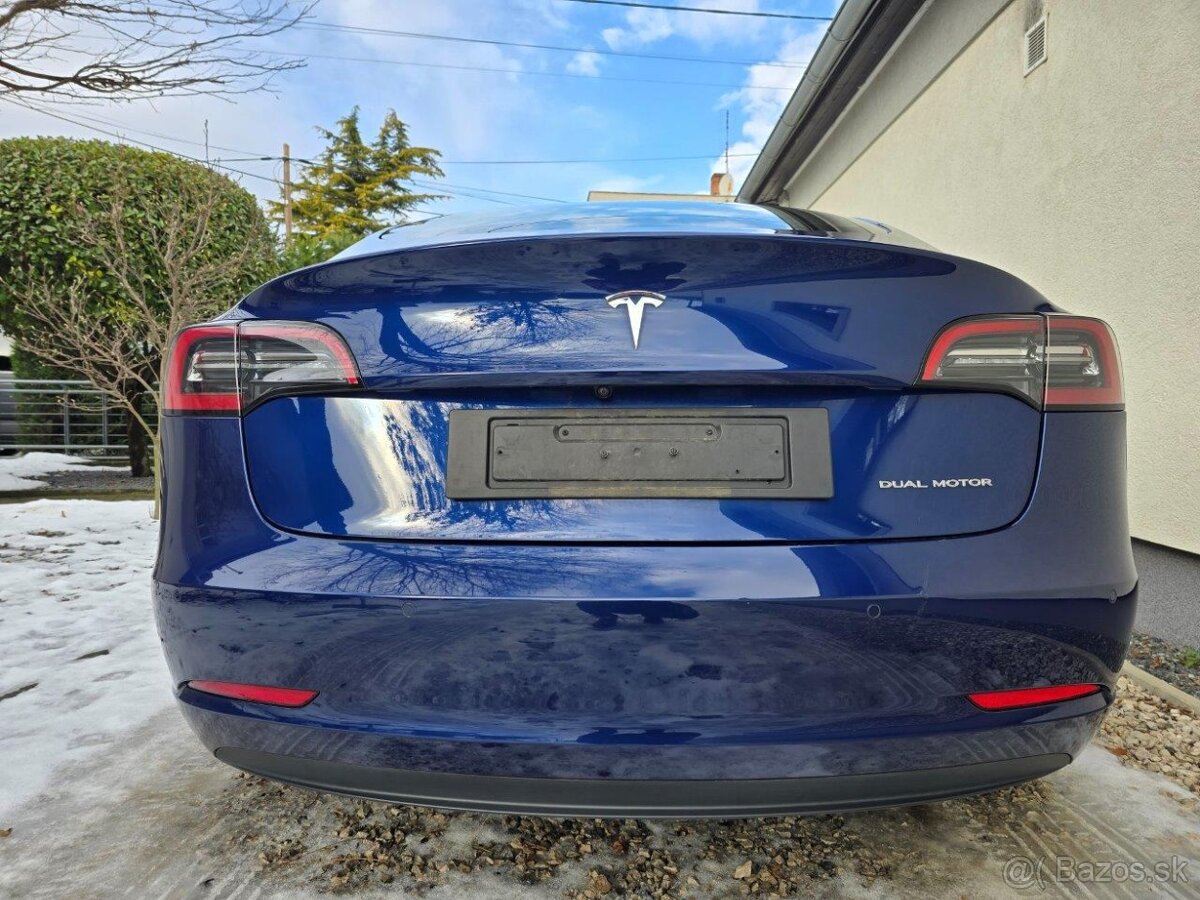 Tesla Model 3 Long Range 366kw, Mesačne: 419€ - 5