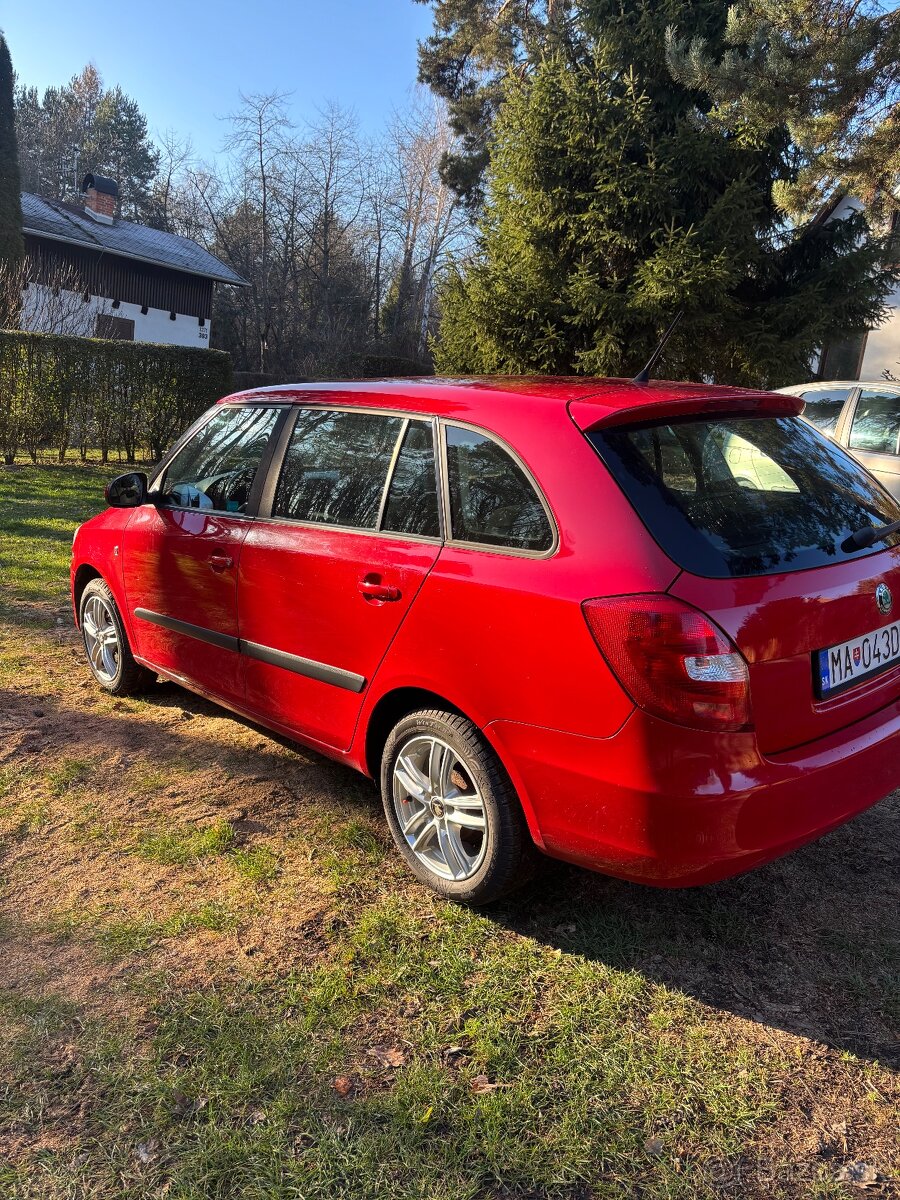 Škoda Fabia 2 - 5