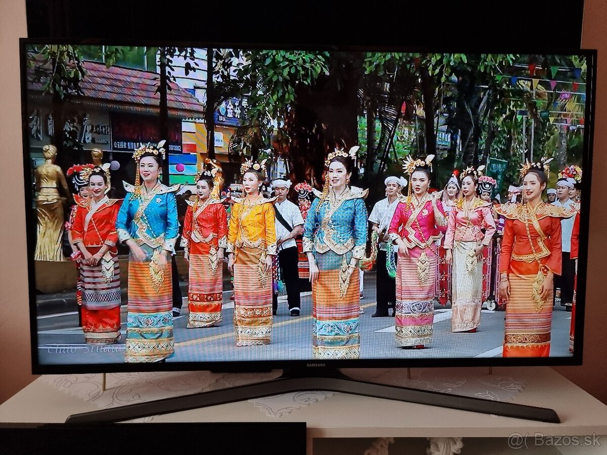 Predám SMART 3D LED TV SAMSUNG UE40H6500SL Full HD s Wi-Fi - 5