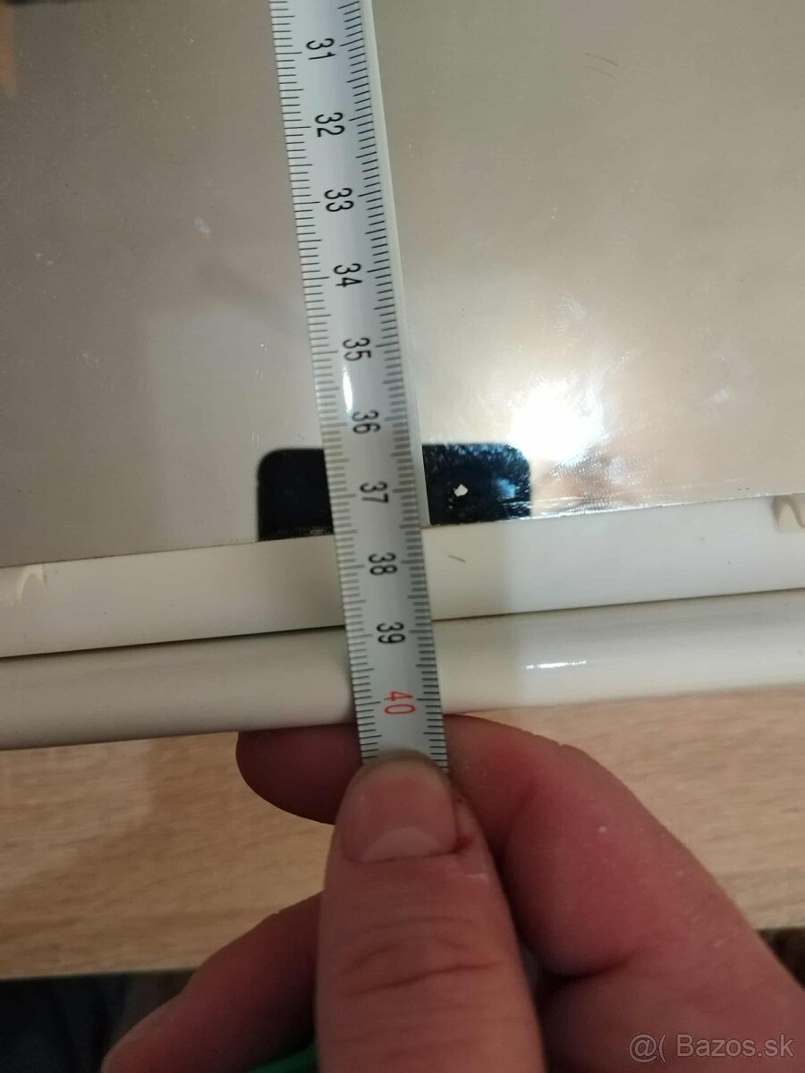 Zrkadlová skrinka - 5