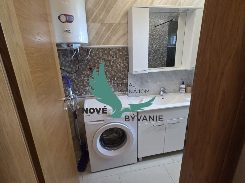 Chorvátsko -Zariadený apartmán len 250m od mora - 5