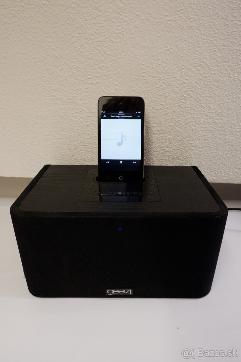 Gear4 iPod / iPhone Dock - 5
