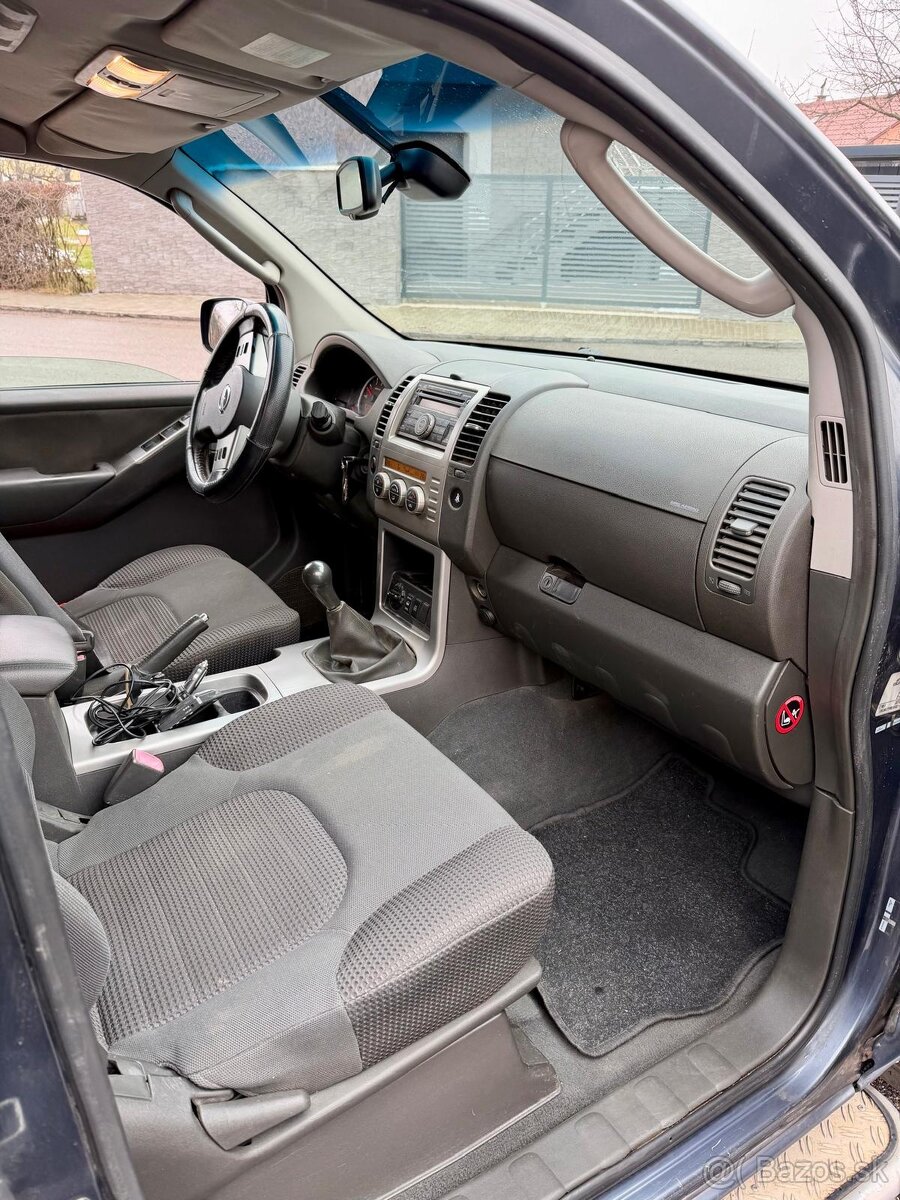 Nissan pathfinder - 5