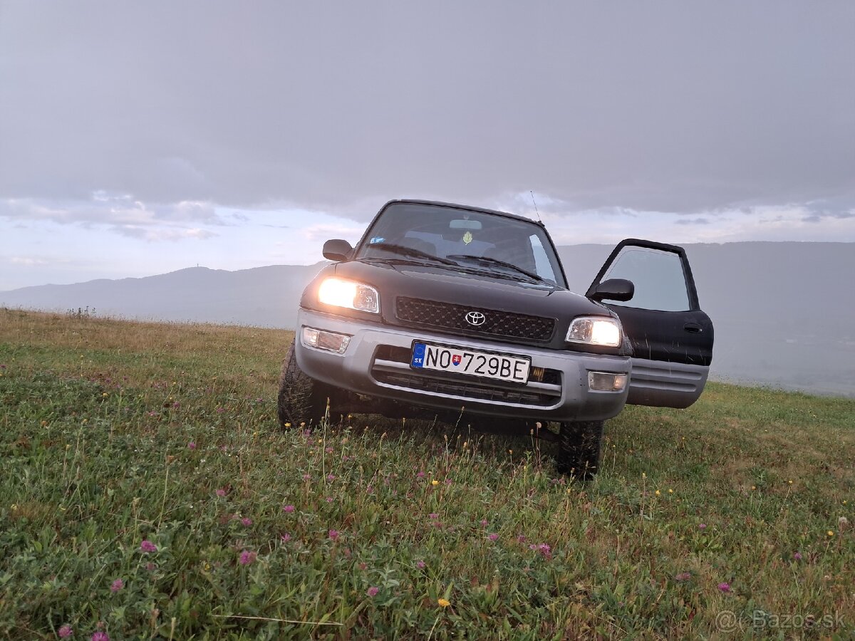 Toyota rav 4 - 5