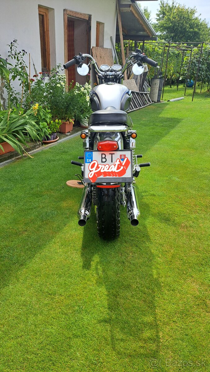 Kawasaki W 650 - 5