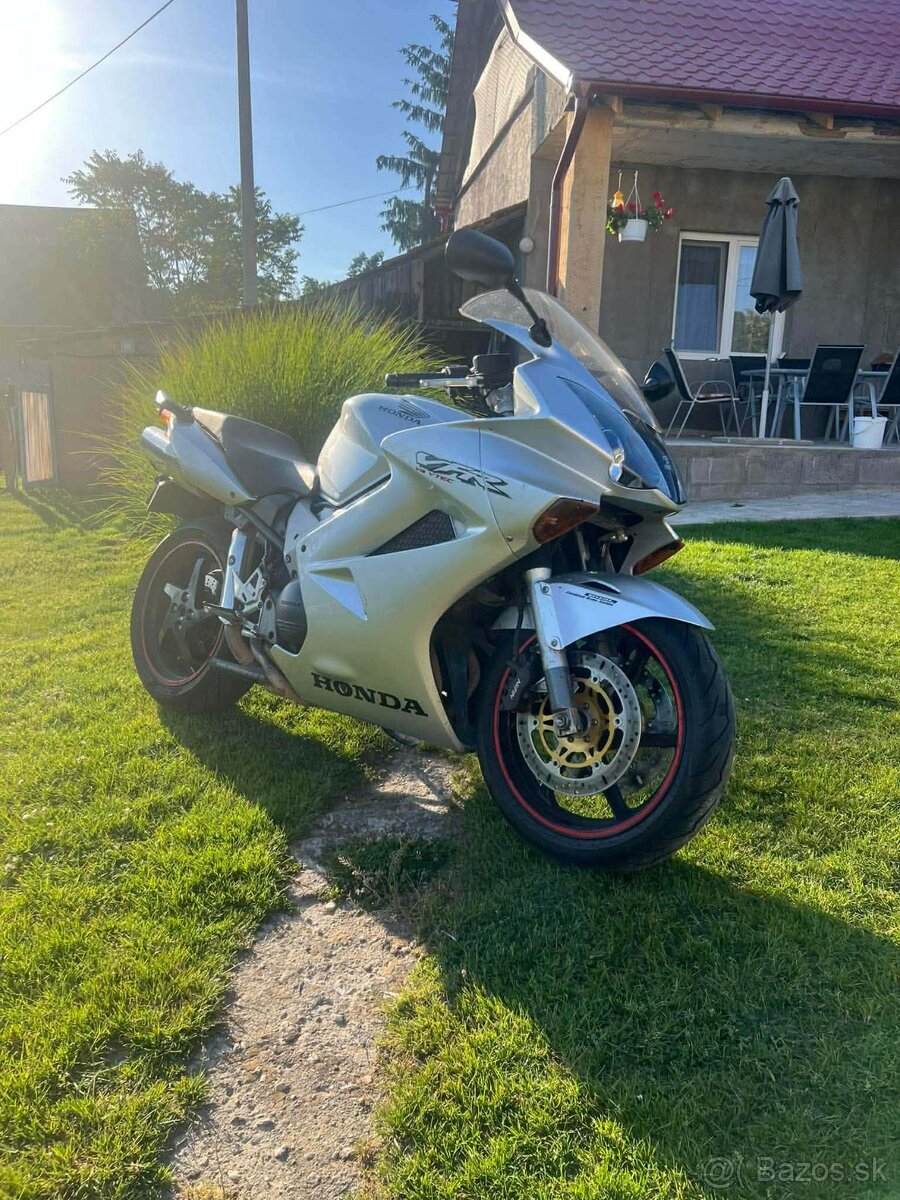 Honda vfr 800 v-tec - 5
