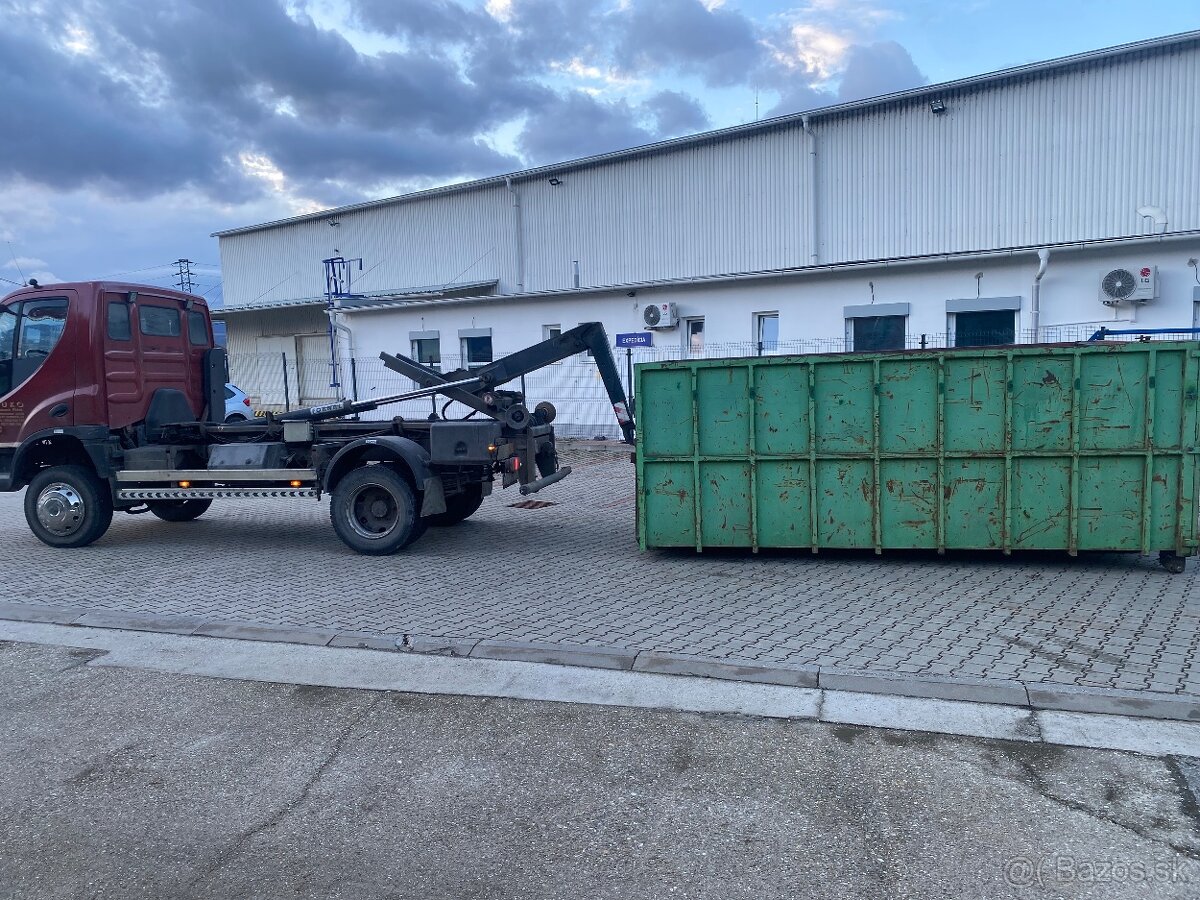 Avia 4x4 nosič kontajnerov - 5