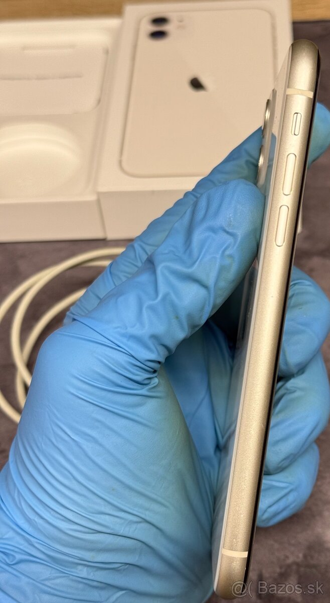 Apple iPhone 11 64 GB White / nová batéria - 5