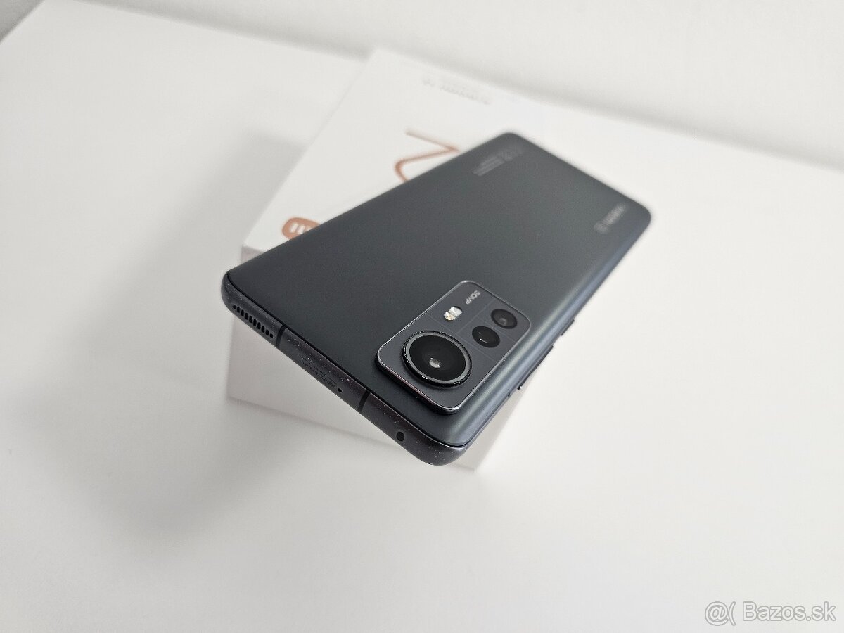 Xiaomi 12 - 5
