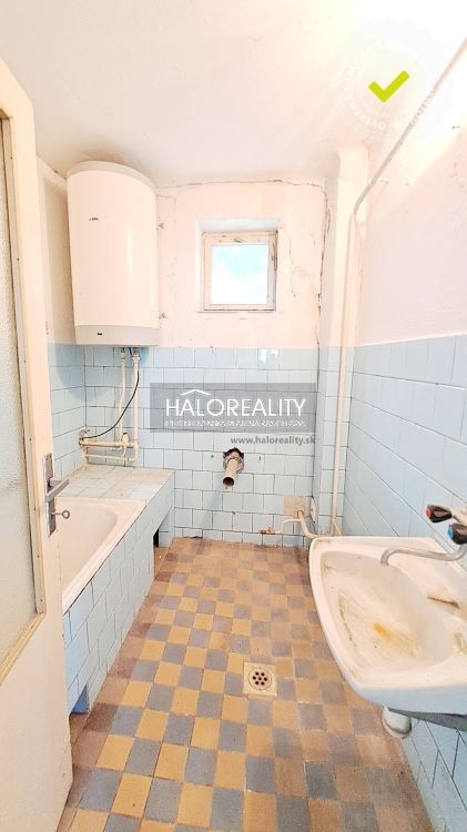 HALO reality - Predaj, rodinný dom Norovce, okres Topoľčany - 5