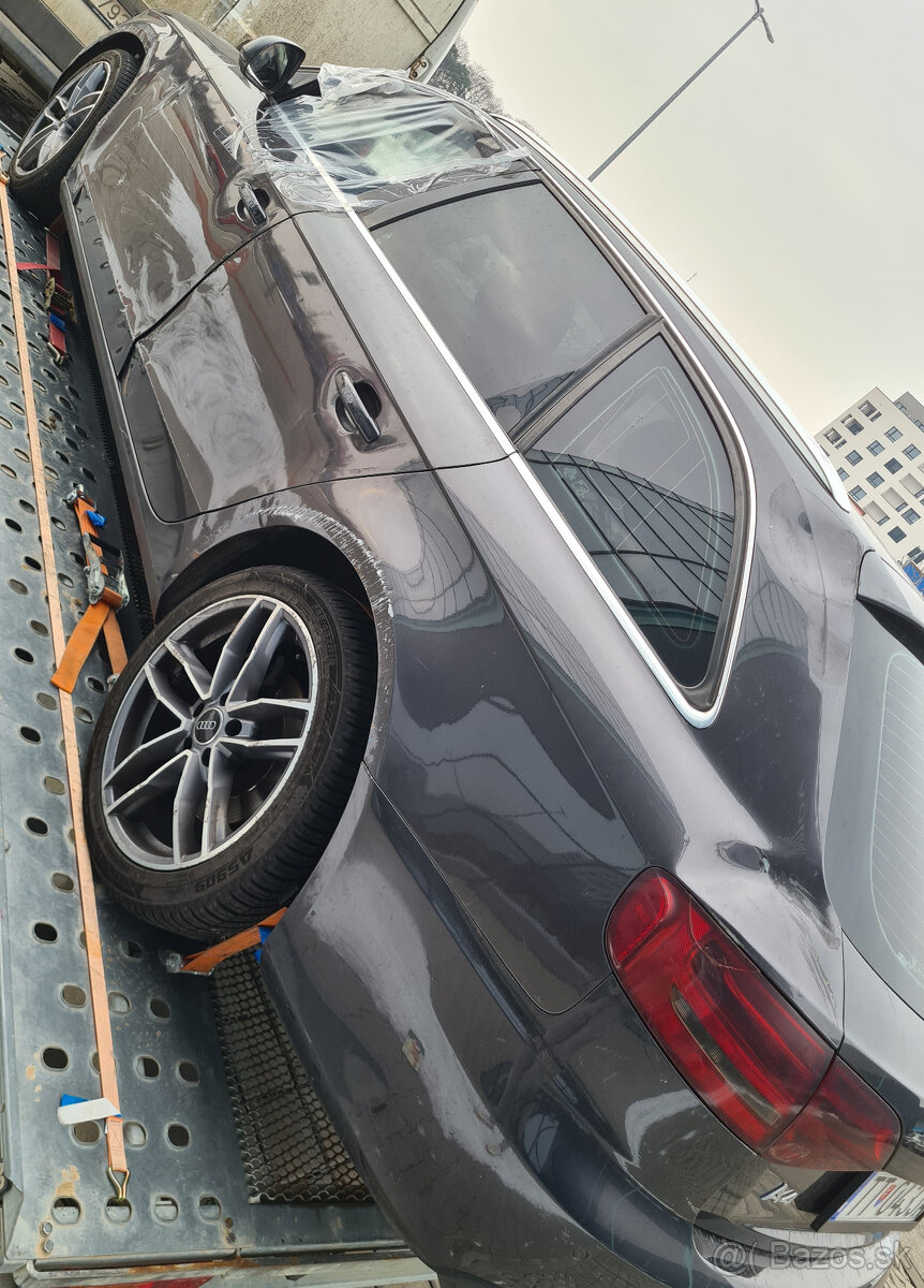 Predám Audi a4 b8 s 2.0TDI - 5
