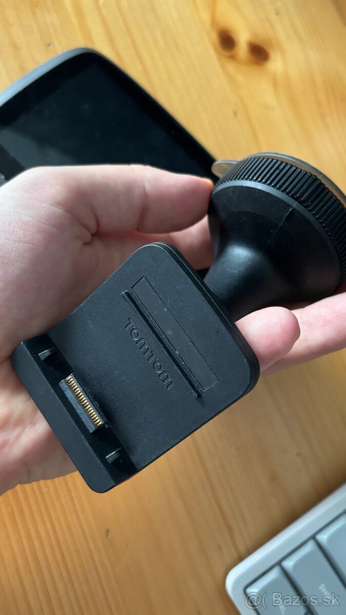 TomTom Go 5000 - stara bateria - 5