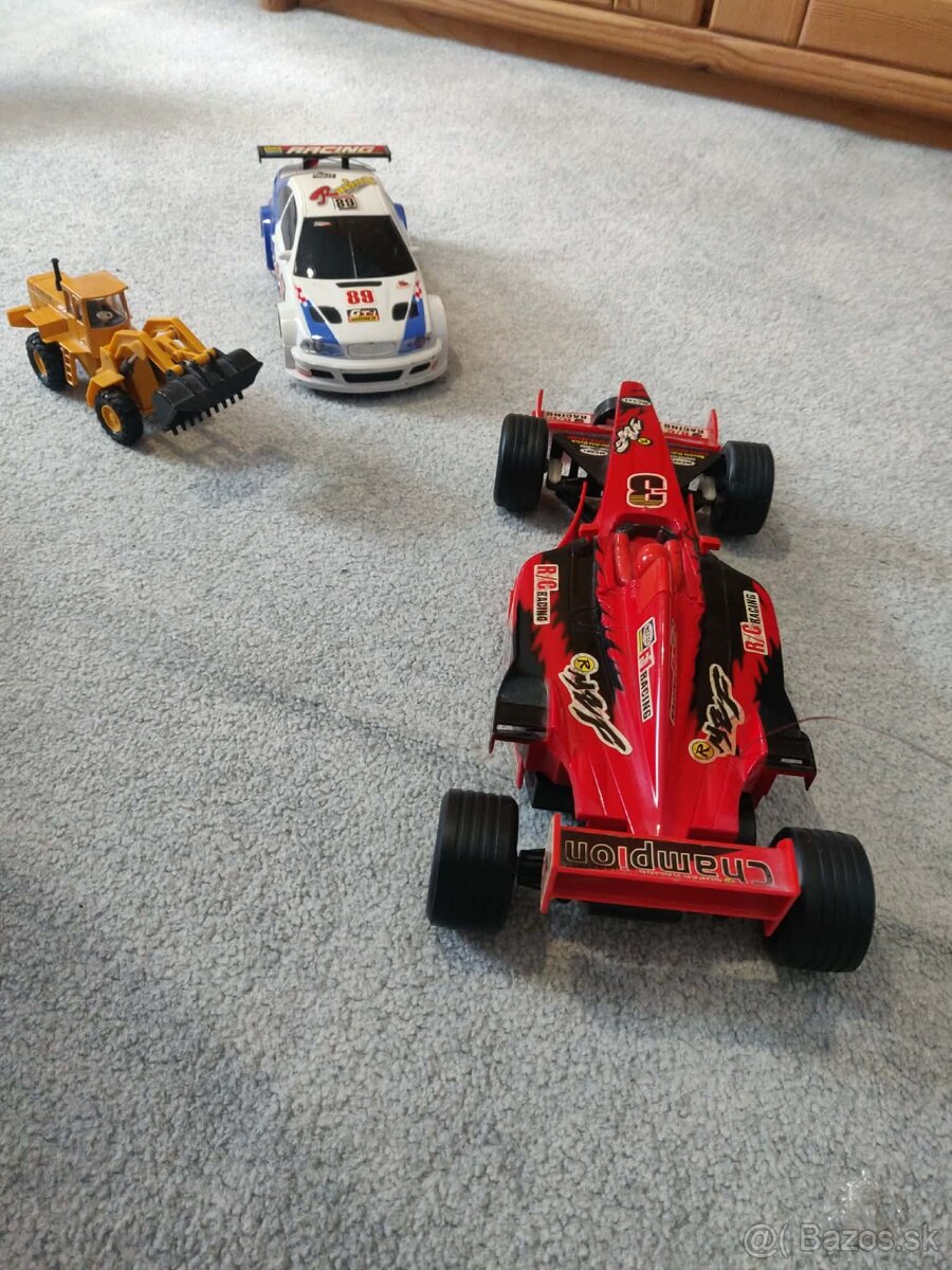 Autíčka na ovládání + nakladač - 5
