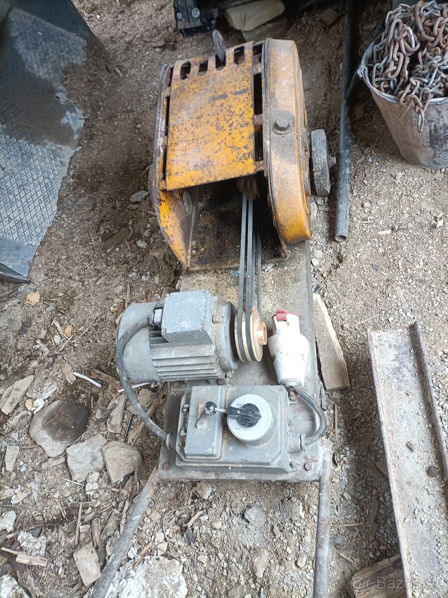 Stavebný navijak /vratok - 5