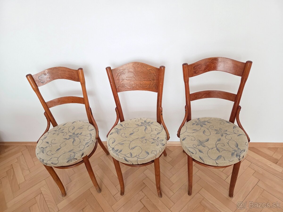 Stôl + stoličky - 5