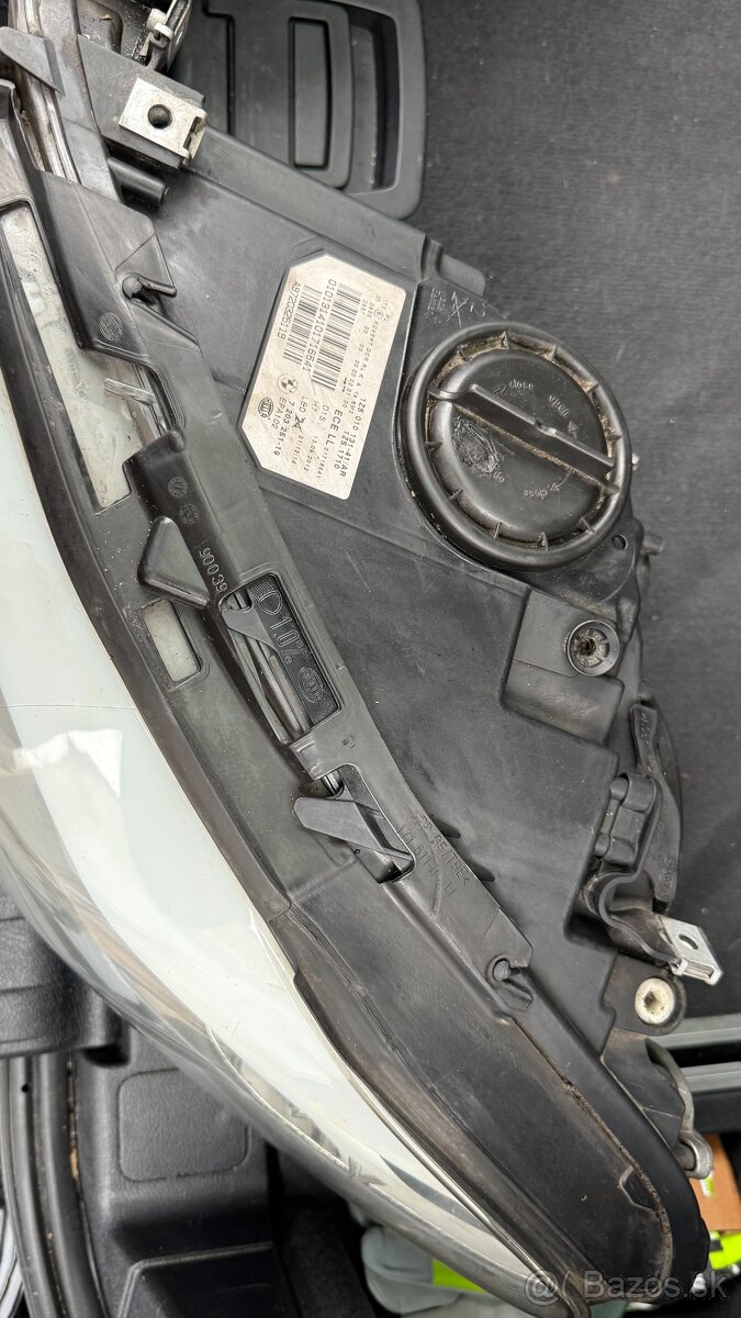 Predám originálne svetlomety BMW F10 / F11 – komplet, plne f - 5