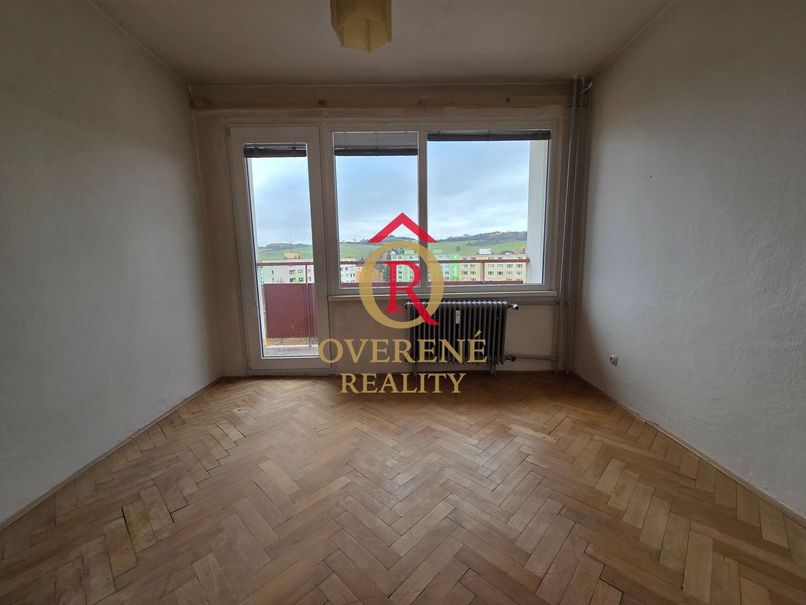 Na predaj veľký 3 izbový byt s komorou a 4 lodžiami v centre - 5