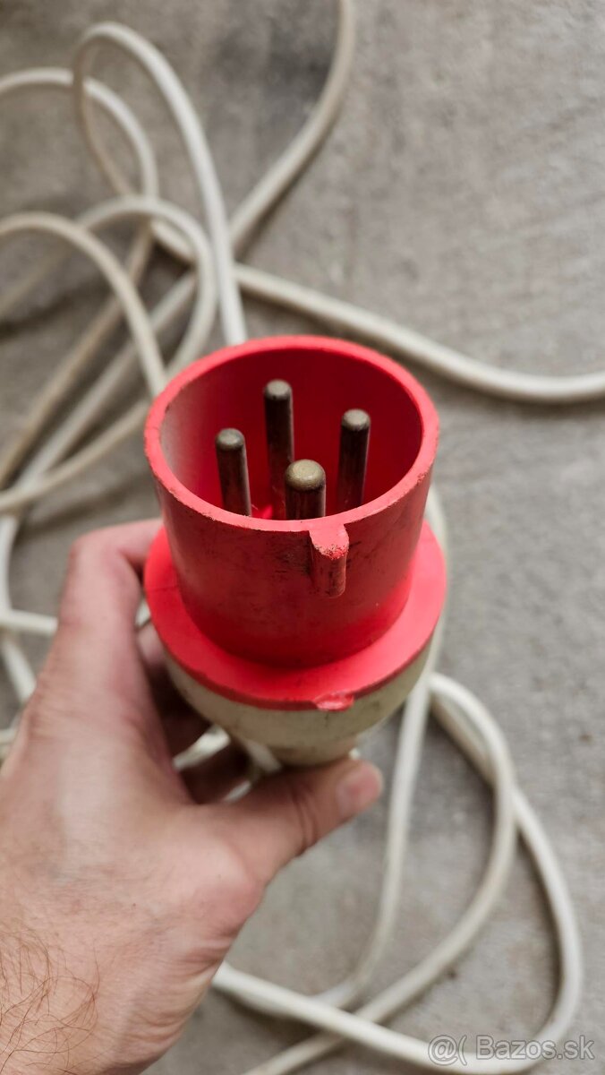 predám elektrický mlynček na hrozno - 5