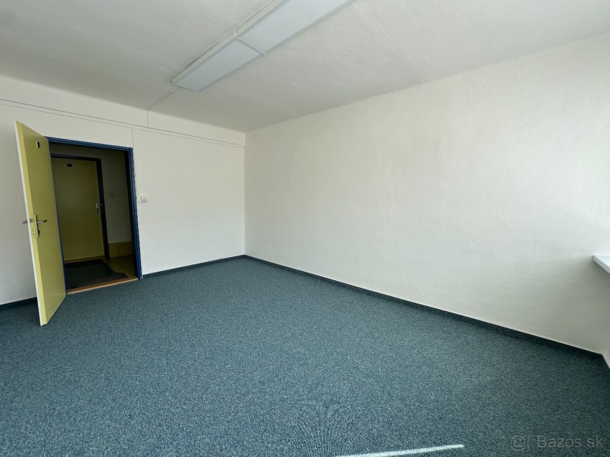 Administratívne priestory na prenájom v Dolnom Kubíne - 5