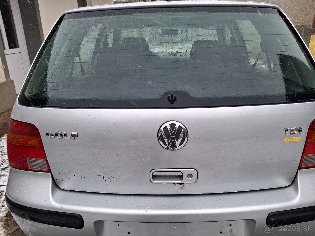 Rozpredám golf 4 - 5