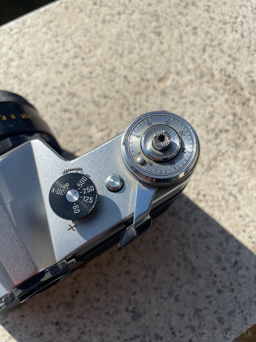 Analógova zrkadlovka Zenit E + Helios 44-2 - 5