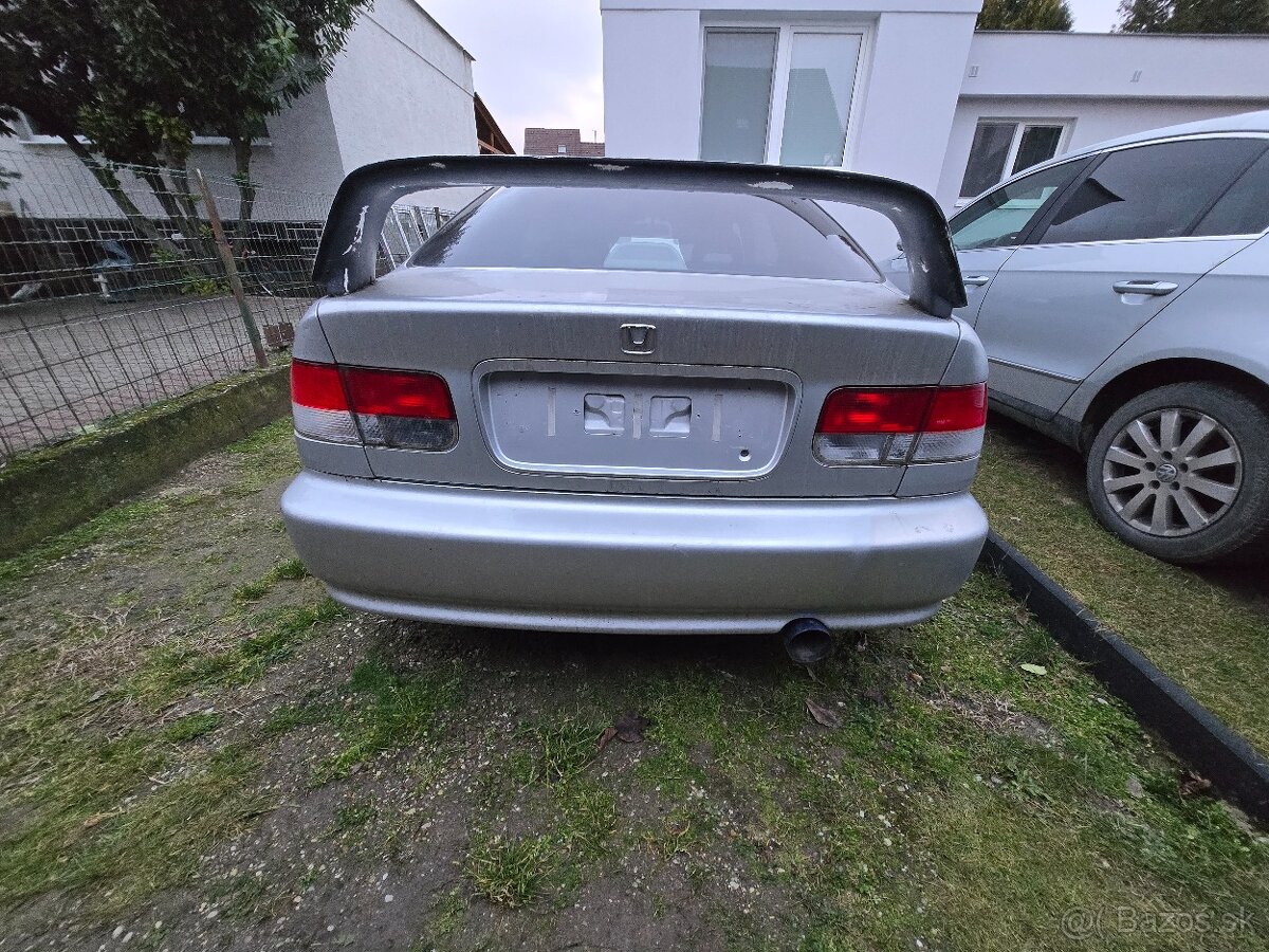 Honda Civic 6G coupe - 5