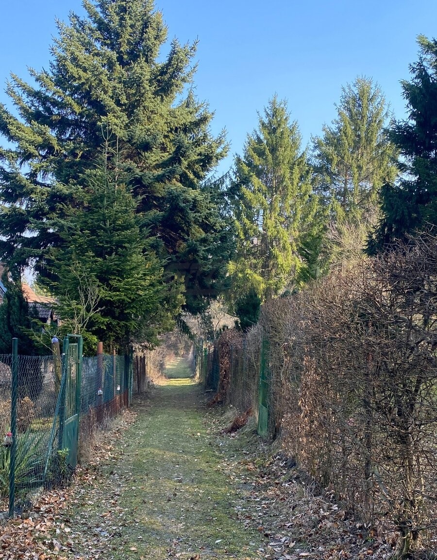 Na predaj záhrada - Veľká Lúka - Dúbravka - 5