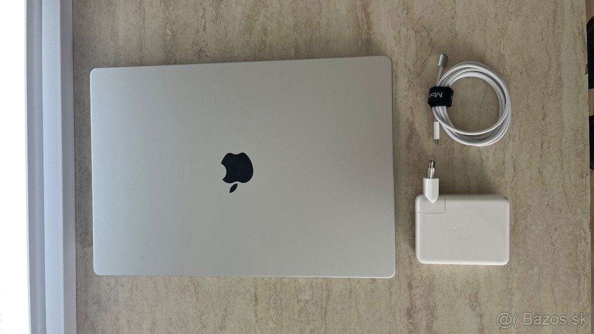 Apple MacBook Pro 16 M1 Max / 64 GB RAM / 2 TB SSD - 5
