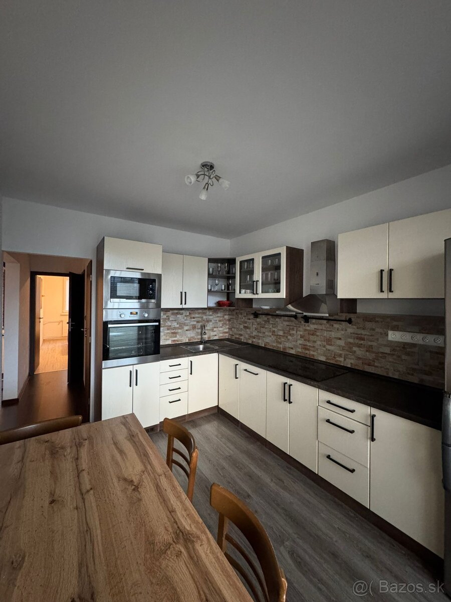 3-izbový byt Dubnica nad Váhom - 5