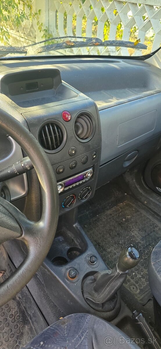 Predám Citroën Berlingo 2.0 HDi - 5