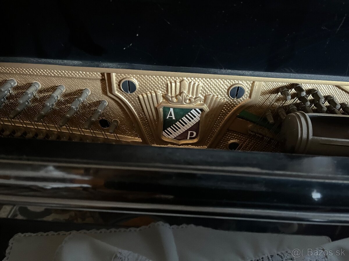 PETROF klavír 1936 - 5