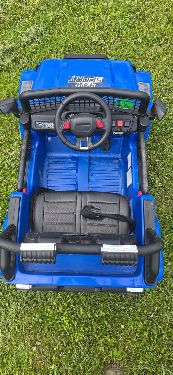 Elektrické autíčko JEEP 4x4 - 5