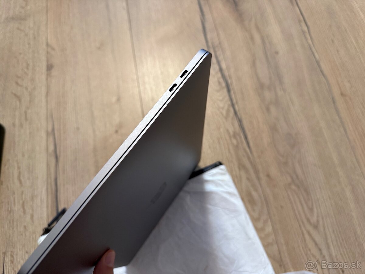Macbook pro M1 2020 - 5