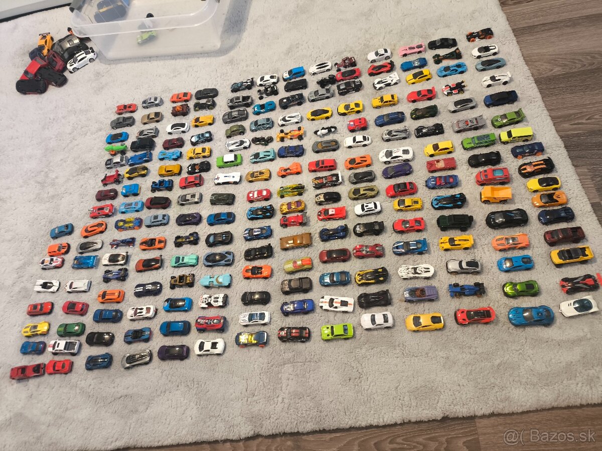 216 ks HOTWHEELS - iba v celku - 5