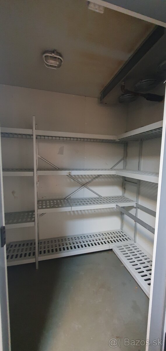 CHLADIACI BOX, MRAZIACI BOX, MRAZIARENSKÝ BOX - 5