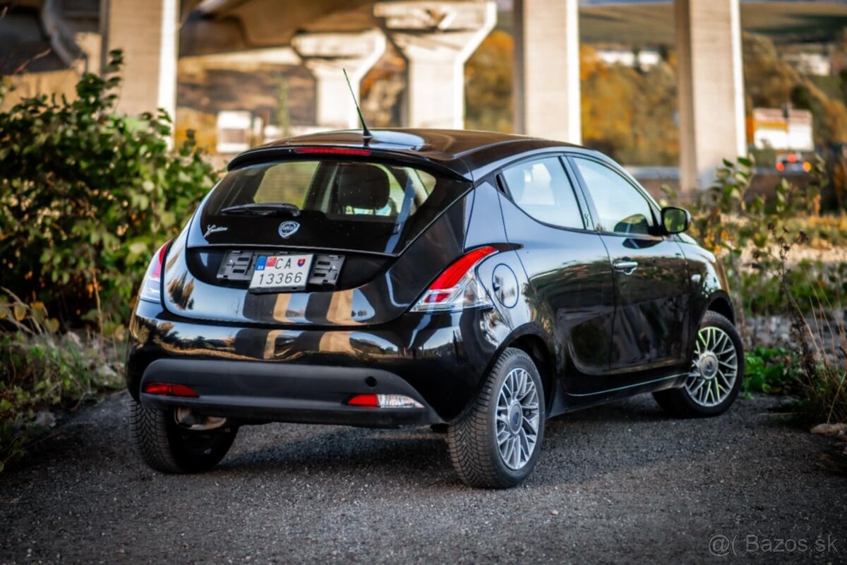 LANCIA YPSILON 1,3 MULTIJET - 5