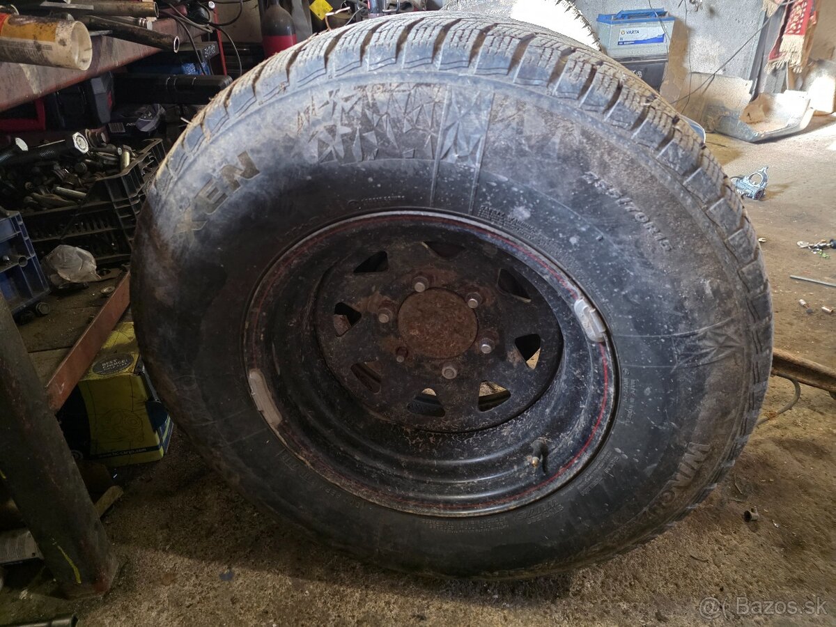 255/70 R15 6x139,7 ET -25 - 5