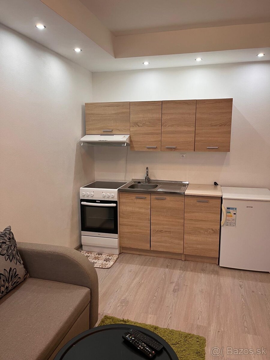 Pre jednu pracujúcu osobu - 5