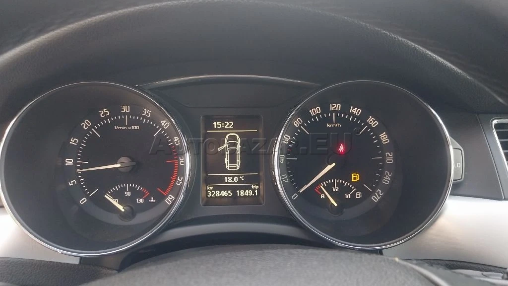 Škoda Superb Combi 2.0 TDI CR 140k - 5