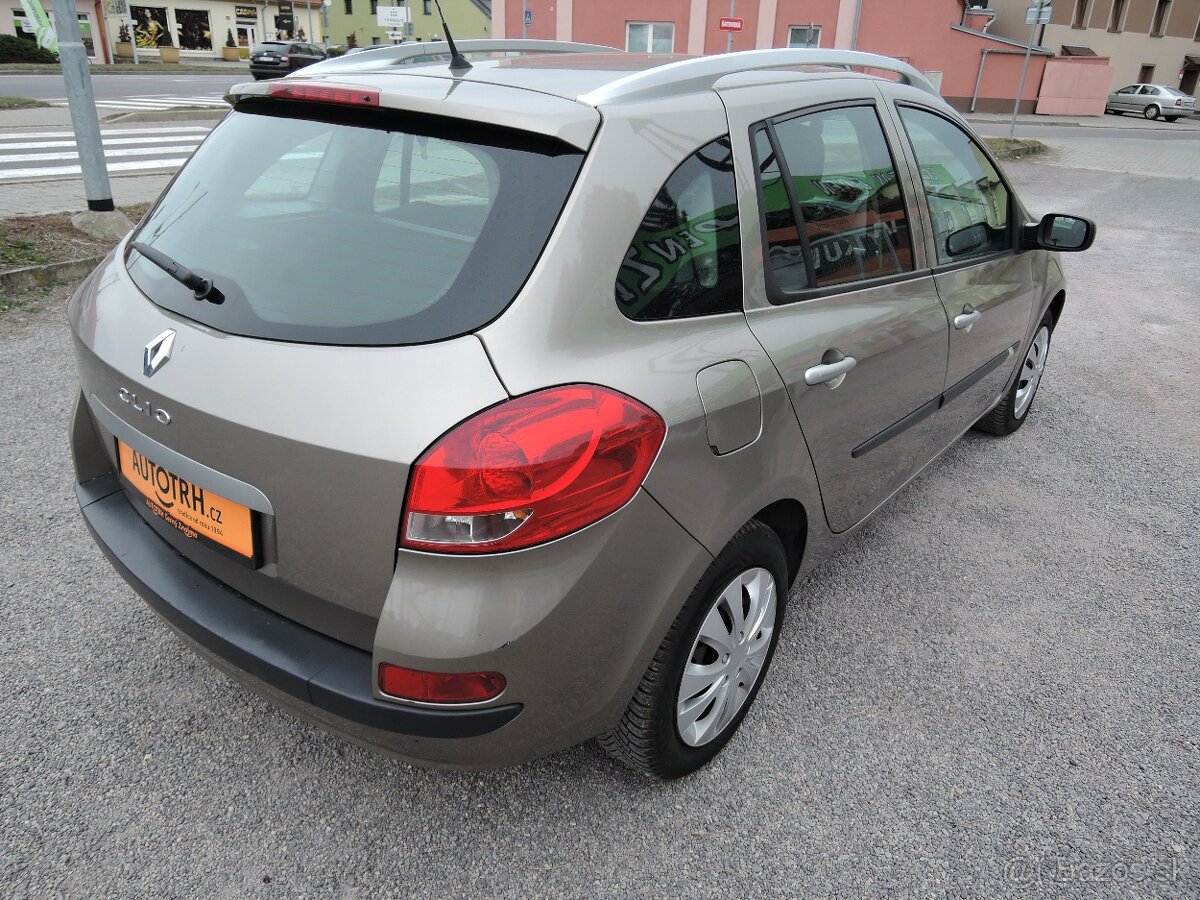 Renault Clio Grandtour 1,2 TCe Servis DigiKlima 2009 - 5