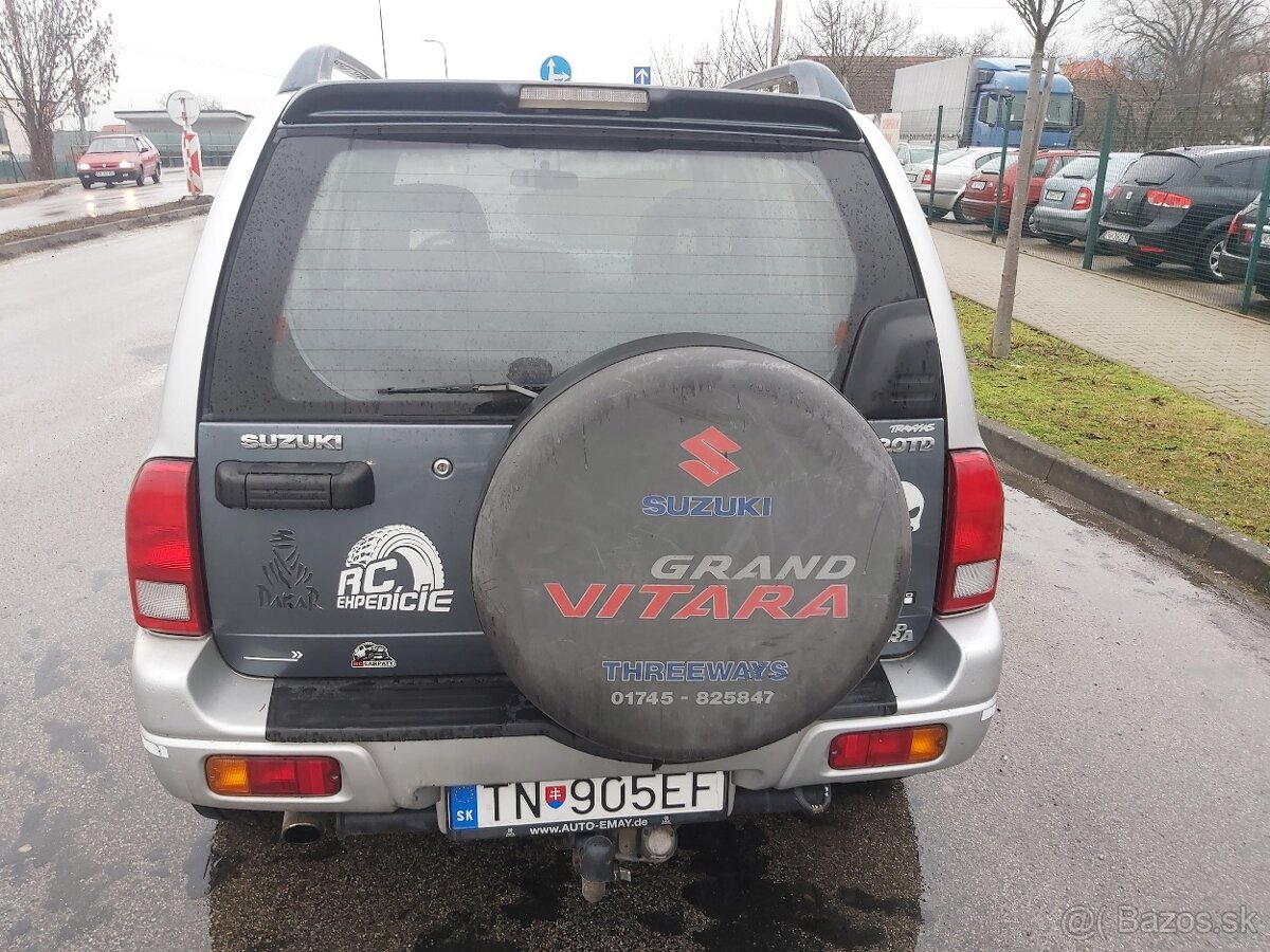 Suzuki Grand Vitara 2.0 TD ABS A/C - 5