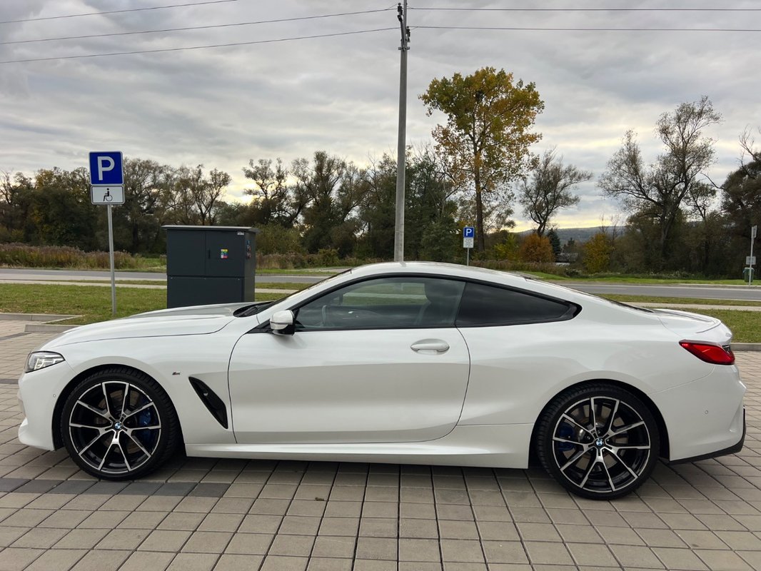 BMW Rad 8 Coupé 840d xDrive M-PERFORMANCE / SWAROVSKI - 5