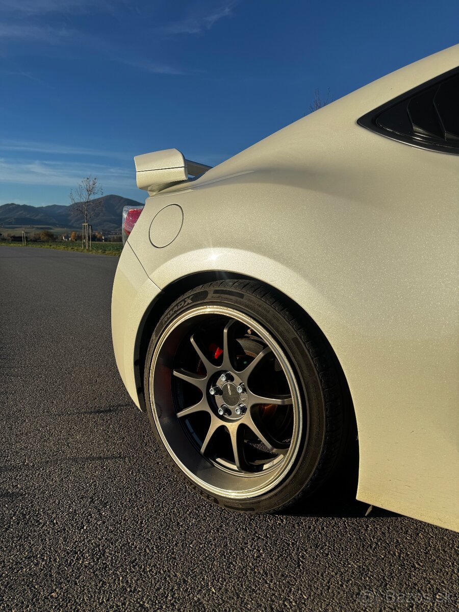 Toyota GT86 (2013 | 147 kW | len 117 000km) - 5