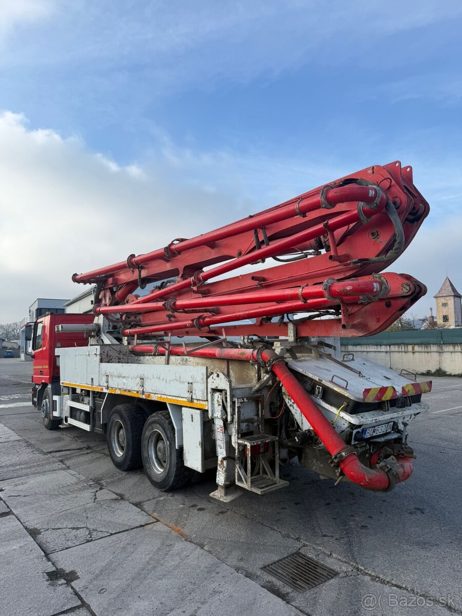 MERCEDES - BENZ ACTROS PUTZMEISTER M 32 - 5